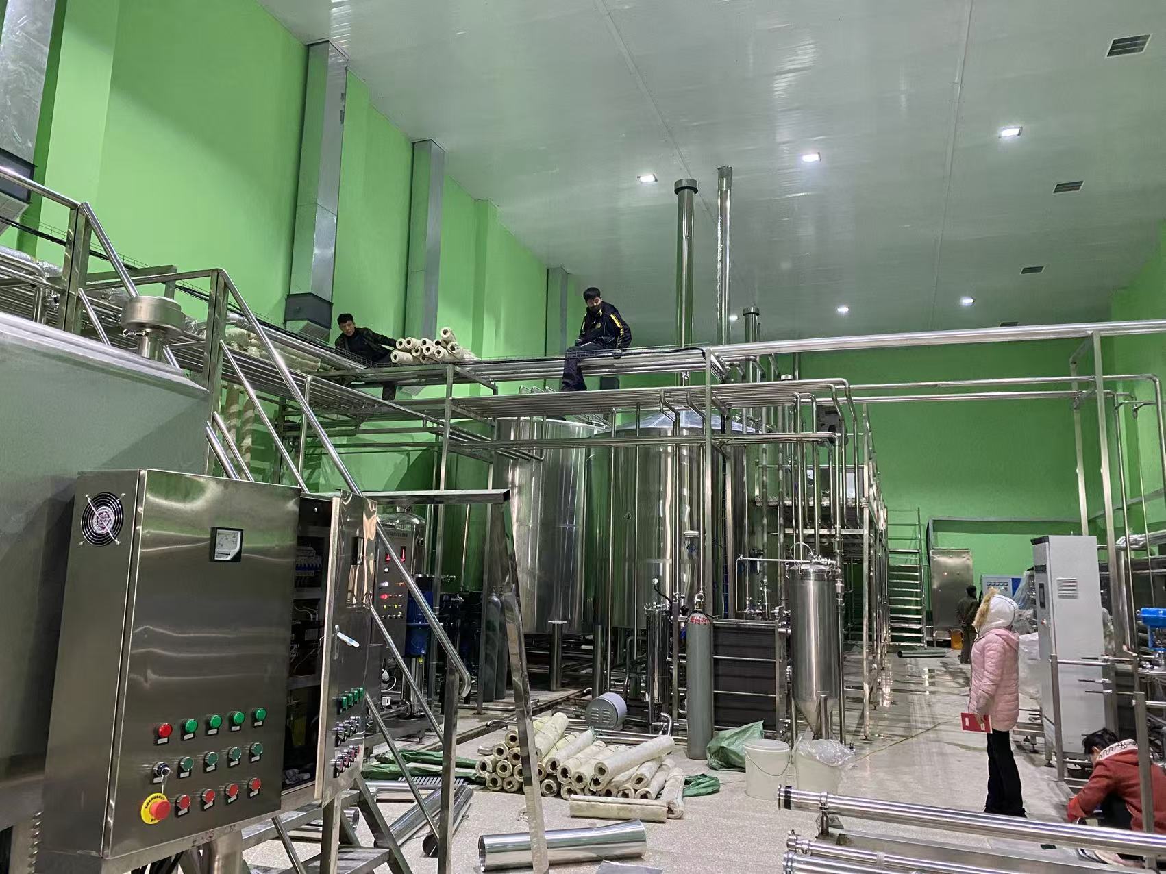 西藏精酿啤酒设备厂—精酿啤酒设备制造：传承工艺与创新科技的交融